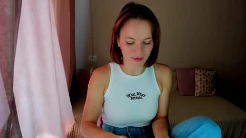 Snapshot of eva_aaaa chatting on 10, 9, 2025 eva_aaaa online show from 10, 9, 2025