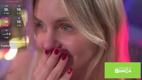 Evienne online show from 28, 11, 2025