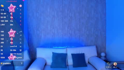 eva_hells online show from 10, 10, 2025