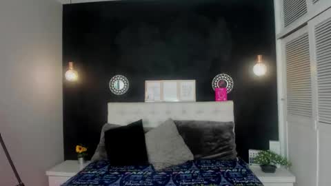 eva_hot_1 online show from 20, 10, 2025