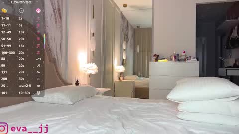 Free toy control in pvt online show from 3, 12, 2025