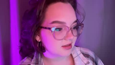 eva_kittenn online show from 2, 11, 2025
