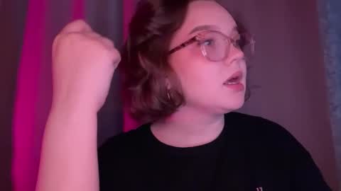 eva_kittenn online show from 18, 11, 2025