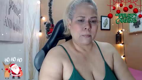 eva_love49 online show from 17, 12, 2025