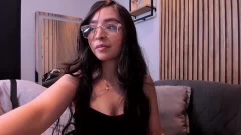 Snapshot of eva_macalliter chatting on 22, 9, 2025 Angelinne online show from 22, 9, 2025