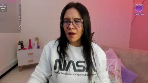 Eva  online show from 18, 2, 2026