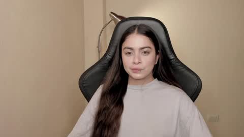 eva_monn online show from 5, 12, 2024