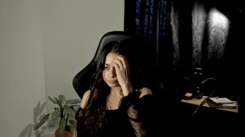 eva_monn online show from 27, 12, 2024