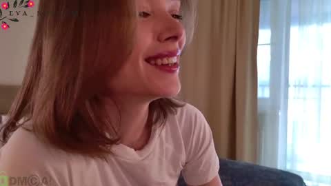 Snapshot of eva_natsumi chatting on 1, 7, 2026 Eva online show from 1, 7, 2026