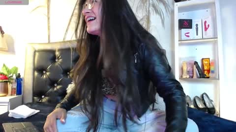 Eva Notty  online show from 1, 2, 2025