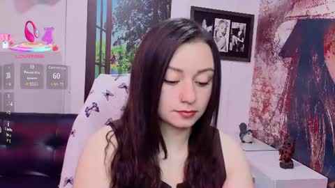 Snapshot of eva_rosell chatting on 18, 6, 2026 Eva online show from 18, 6, 2026