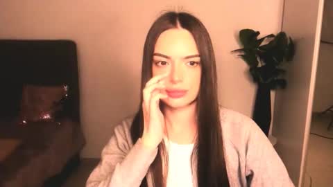 Eva online show from 14, 4, 2026