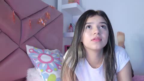 Eva Sin online show from 13, 9, 2025