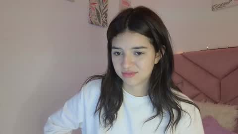 Eva Sin online show from 3, 2, 2026