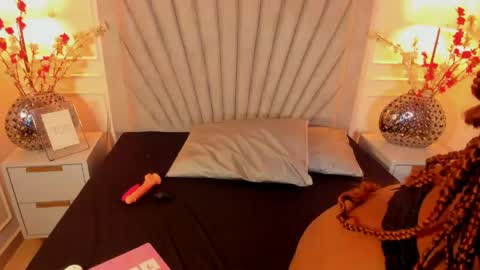 Snapshot of evaa_martinez chatting on 6, 6, 2026 Eva online show from 6, 6, 2026