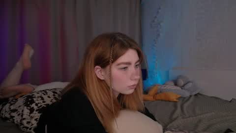 Snapshot of evaa_moonn_ chatting on 21, 7, 2026 Eva online show from 21, 7, 2026