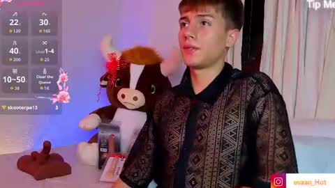 Snapshot of evaan_hot chatting on 25, 6, 2026 EVAN online show from 25, 6, 2026