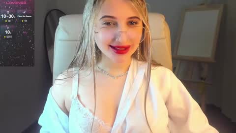 Eva  online show from 8, 1, 2025