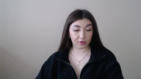 Evachaturbatte online show from 13, 5, 2026