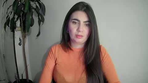 Snapshot of evacollins12 chatting on 7, 12, 2024 evacollins12 online show from 7, 12, 2024