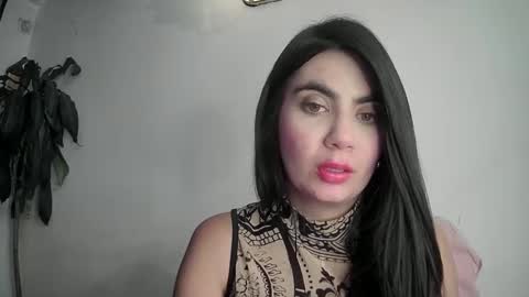 Snapshot of evacollins12 chatting on 17, 2, 2025 evacollins12 online show from 17, 2, 2025