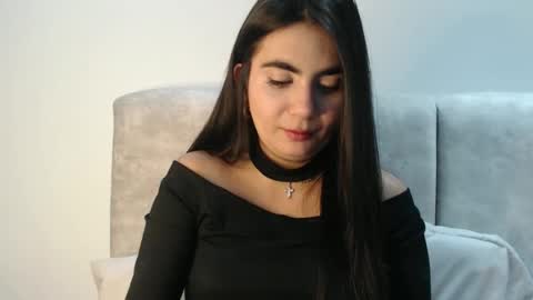 Snapshot of evacollins12 chatting on 29, 9, 2025 evacollins12 online show from 29, 9, 2025