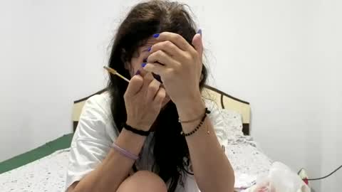Snapshot of evacrisxxx chatting on 23, 7, 2026 hornycrissyyourlove online show from 23, 7, 2026