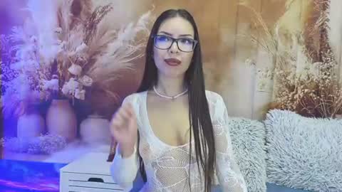 EvaGabe online show from 28, 7, 2026