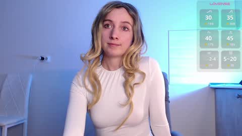 Snapshot of evahailey_ chatting on 17, 1, 2025 Eva online show from 17, 1, 2025