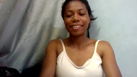 Snapshot of evahaldy chatting on 24, 4, 2026 evahaldy online show from 24, 4, 2026