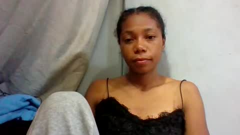 Snapshot of evahaldy chatting on 3, 5, 2026 evahaldy online show from 3, 5, 2026