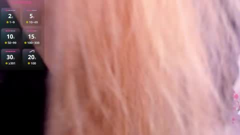 Snapshot of evaloviaa_ chatting on 21, 5, 2026 Eva online show from 21, 5, 2026