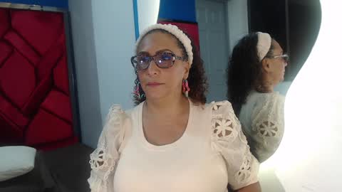 Snapshot of evamills1 chatting on 29, 1, 2025 Eva Mills online show from 29, 1, 2025
