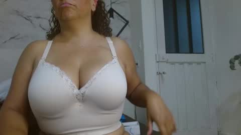Snapshot of evamills1 chatting on 11, 10, 2025 Eva Mills online show from 11, 10, 2025