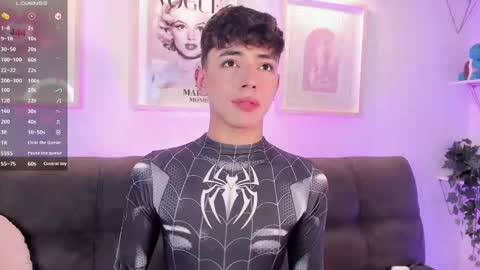 Snapshot of evan_voss chatting on 24, 9, 2025 Evan voss  help me get 200 likesindependent model online show from 24, 9, 2025