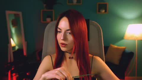 Eva  online show from 13, 4, 2026