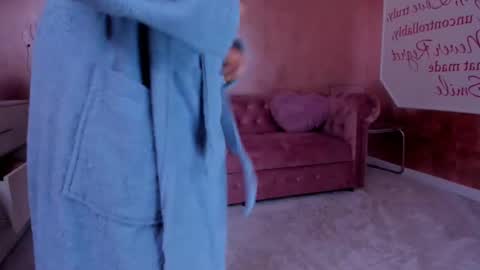 Snapshot of evanew_ chatting on 16, 2, 2025 Eva online show from 16, 2, 2025