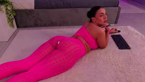 Snapshot of evanew_ chatting on 11, 6, 2026 Eva online show from 11, 6, 2026