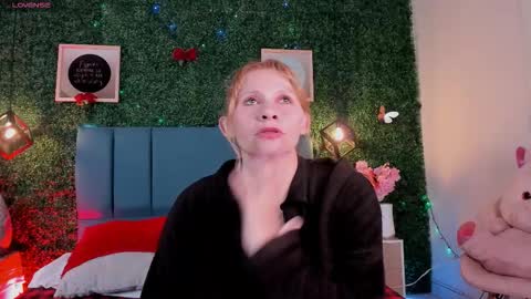 Snapshot of evangelyne_rose chatting on 17, 1, 2026 Evangelyne online show from 17, 1, 2026