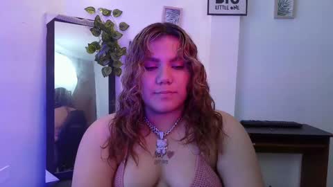 Snapshot of evania_lorns chatting on 27, 5, 2026 eva online show from 27, 5, 2026