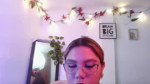 Snapshot of evania_lorns chatting on 2, 6, 2026 eva online show from 2, 6, 2026