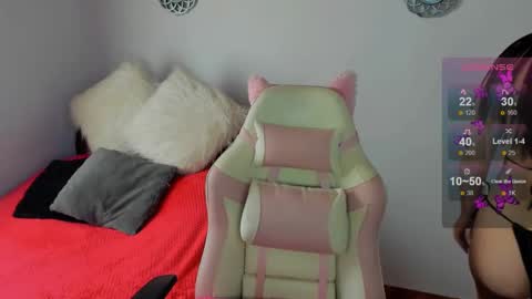 Snapshot of evans_hailey_15 chatting on 27, 1, 2025 hailey online show from 27, 1, 2025