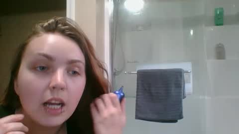 evanschris2048 online show from 11, 3, 2025