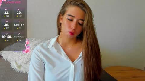 Snapshot of evapuff chatting on 15, 9, 2025 evapuff online show from 15, 9, 2025