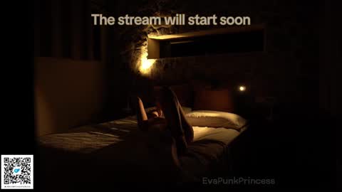 Snapshot of evapunkprincess chatting on 10, 2, 2025 Eva online show from 10, 2, 2025