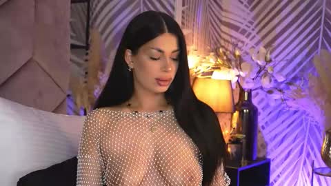 Snapshot of evarhea chatting on 12, 2, 2026 EvaRhea online show from 12, 2, 2026