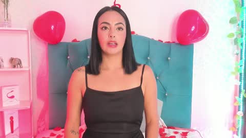 Snapshot of evaritz__ chatting on 16, 2, 2025 EVARITZ online show from 16, 2, 2025