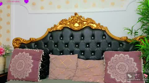 evasinclairr online show from 21, 4, 2026