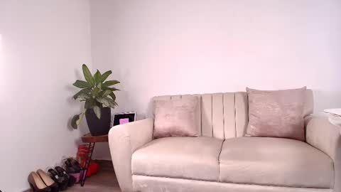  EVA LUNA online show from 25, 2, 2025