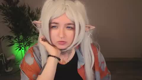 Snapshot of evathewitcher chatting on 27, 6, 2026 EvaTheWitcher online show from 27, 6, 2026